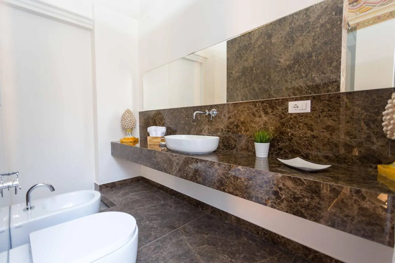 Palazzo Bruca Catania Bed & Breakfast