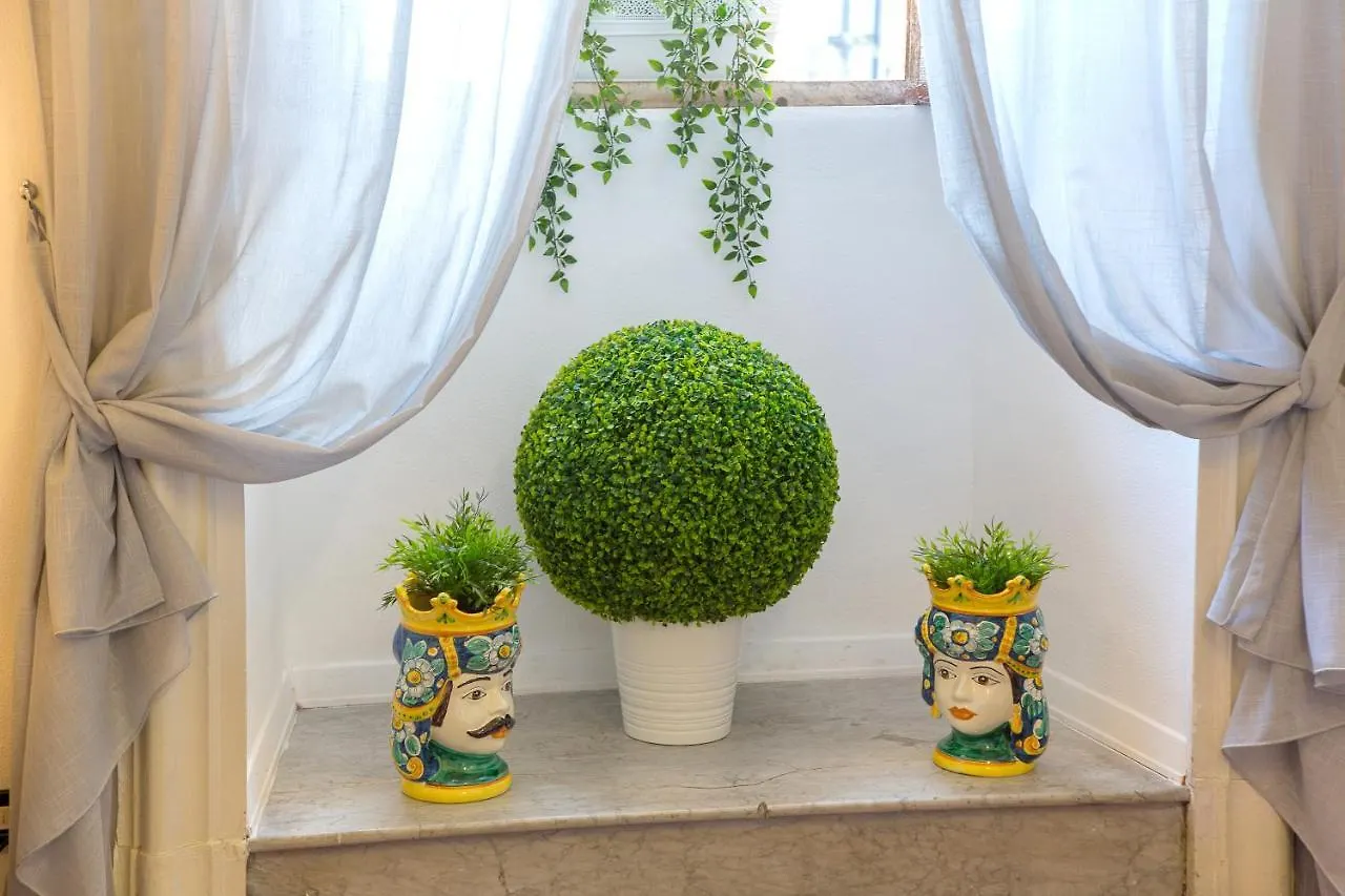 ***  Palazzo Bruca Catania Bed & Breakfast Italy