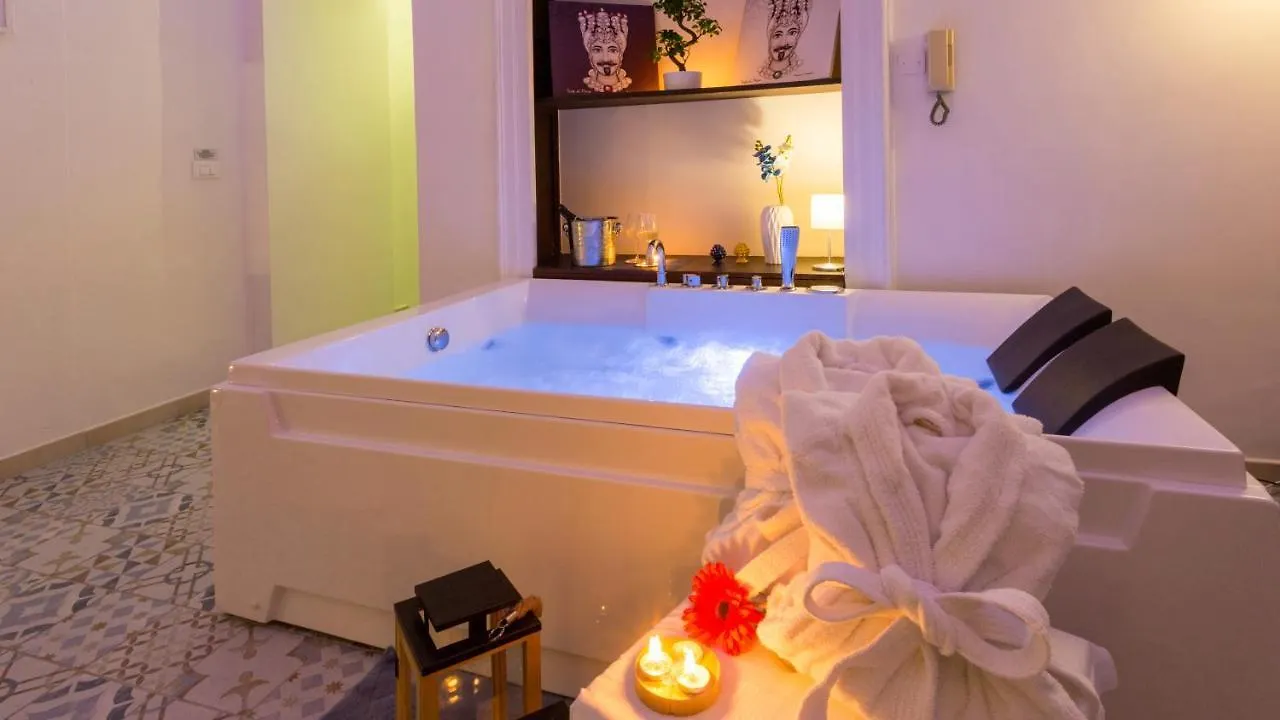 Palazzo Bruca Catania Bed & Breakfast
