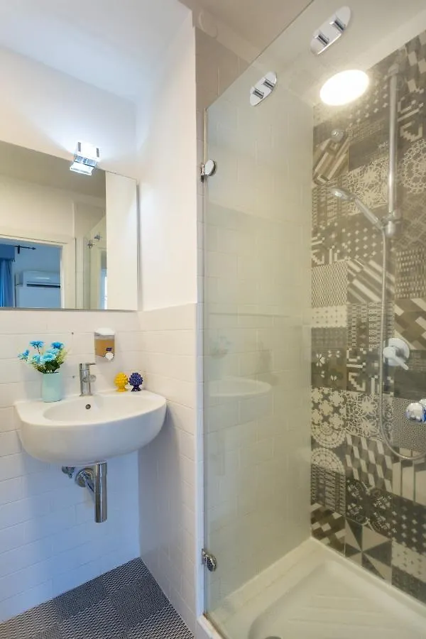 Palazzo Bruca Catania Bed & Breakfast 3*,