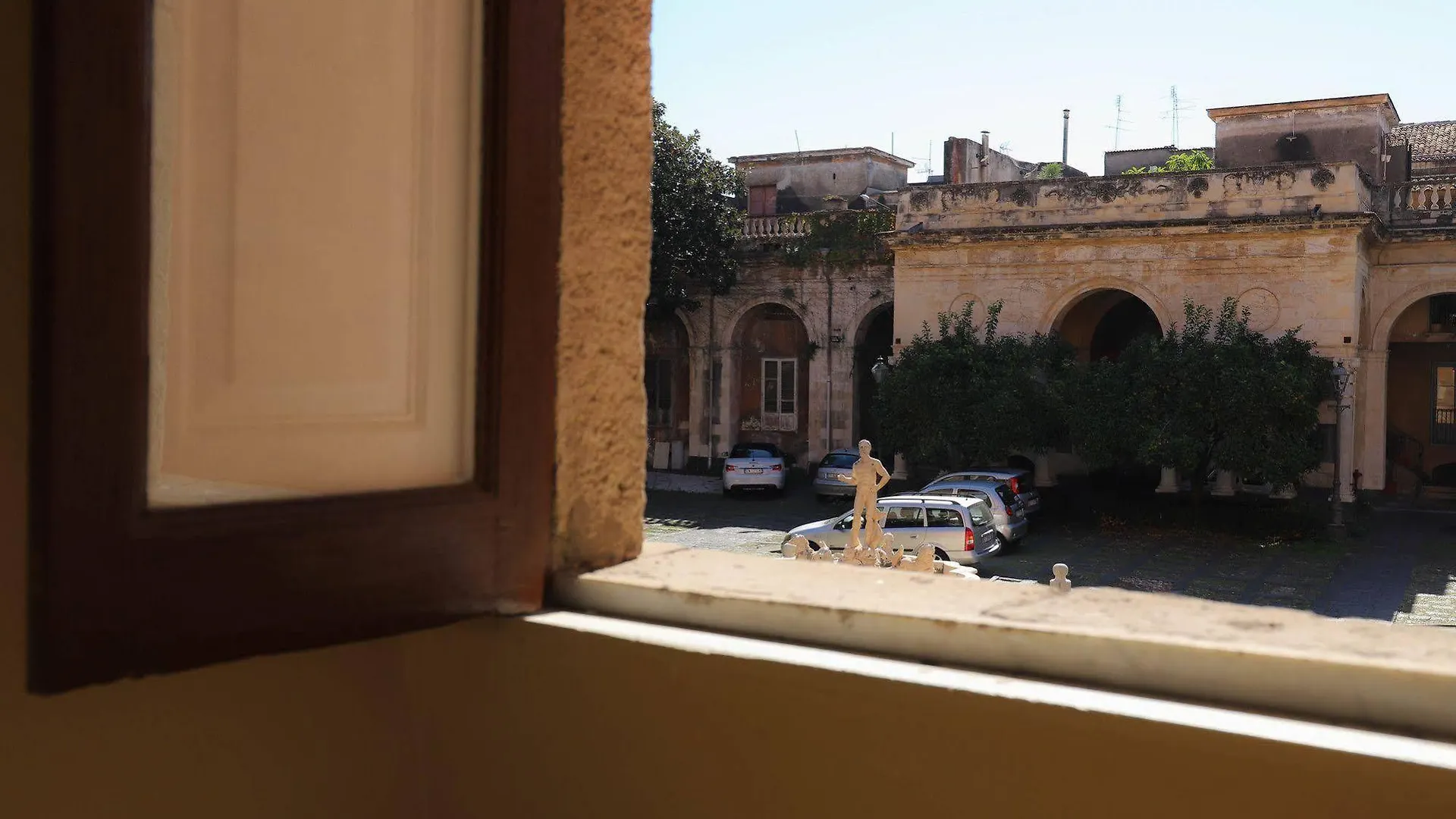 Palazzo Bruca Catania Bed & Breakfast 3*,  Italy